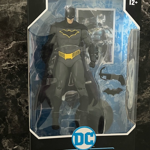 Batman DC Rebirth Action Figure - Mcfarlane Toys - Picture 2 of 5